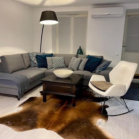 Luxury Penthouse With Terrace & Sauna In Old Town Tallinn Exteriör bild